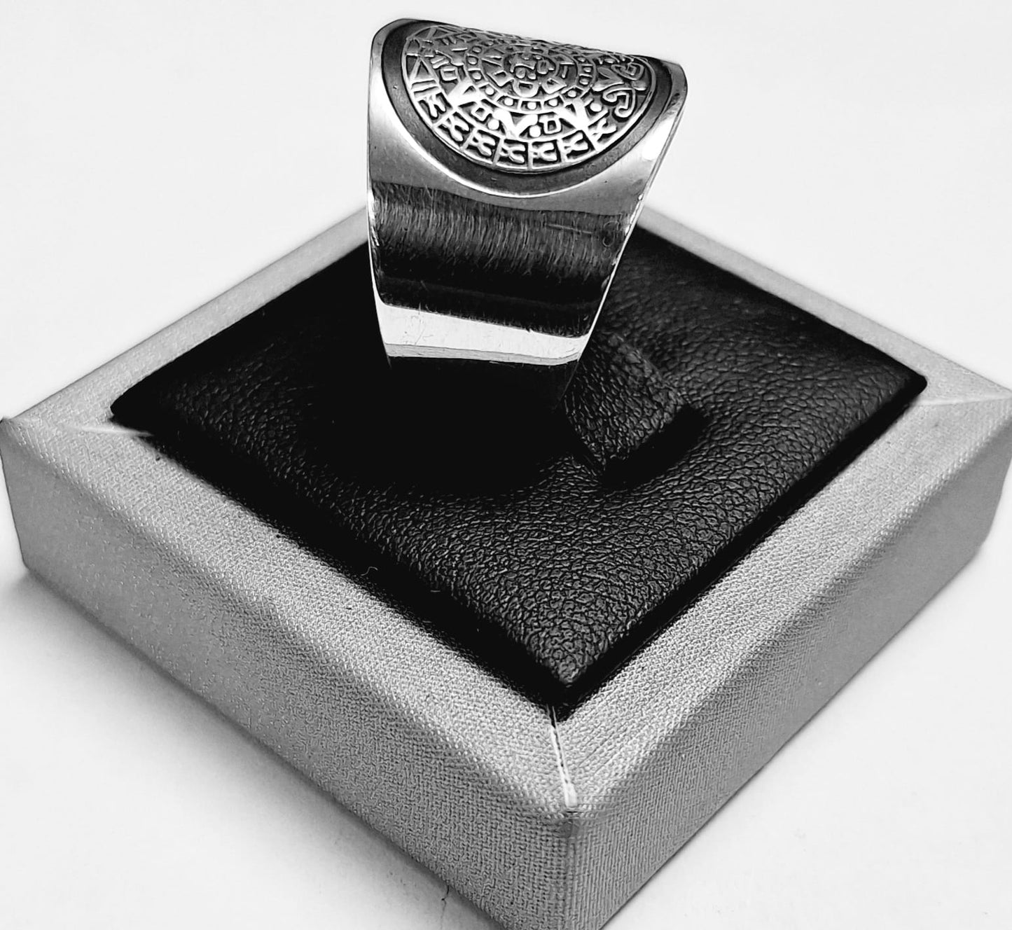 ANILLO CALENDARIO AZTECA EN PLATA LEY 925