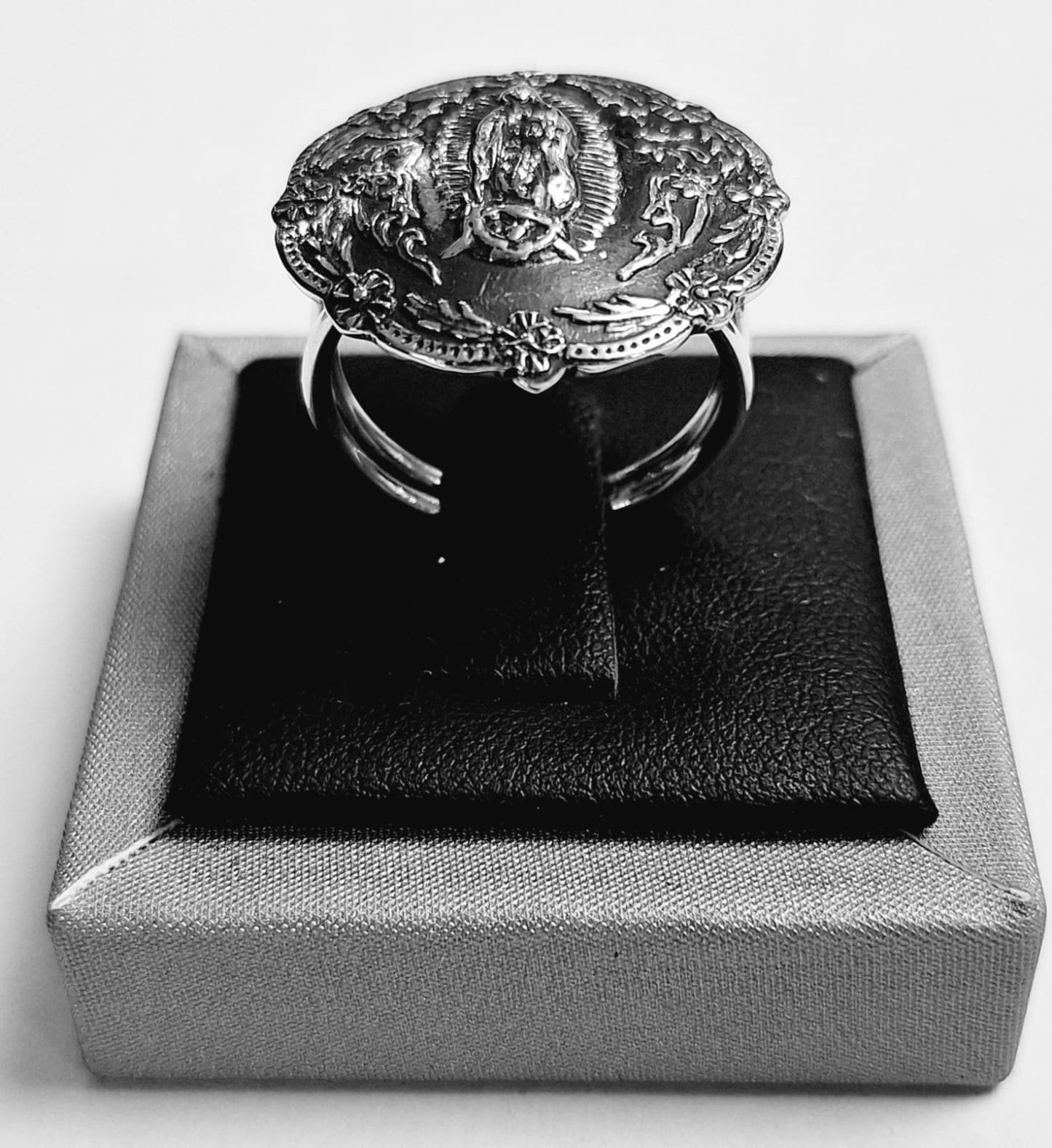 ANILLO VIRGEN DE GUADALUPE EN PLATA LEY 925