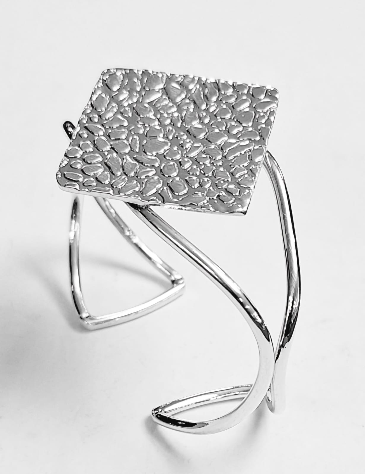 BRAZALETE EN PLATA LEY 925